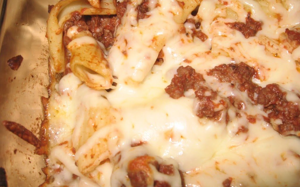 Extra-Crusty Baked Rigatoni with Beef Ragu