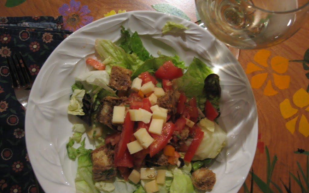 Tuscan Bread Salad (Panzanella)