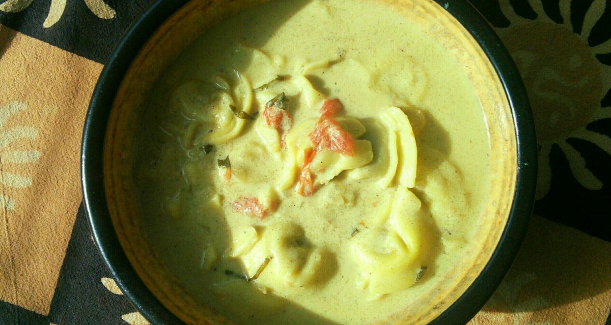 Curried Tortelloni Soup